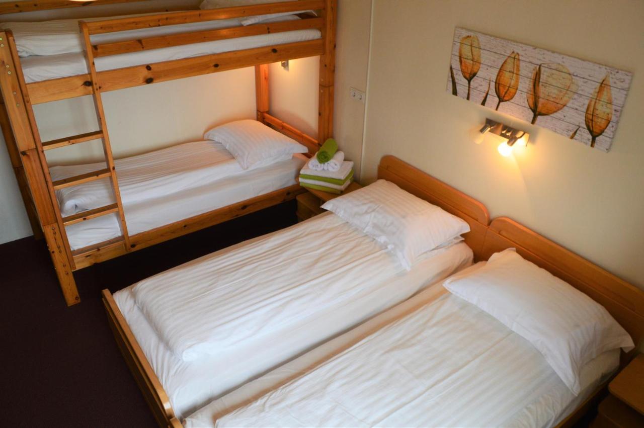 Berunes Hi Hostel Kültér fotó